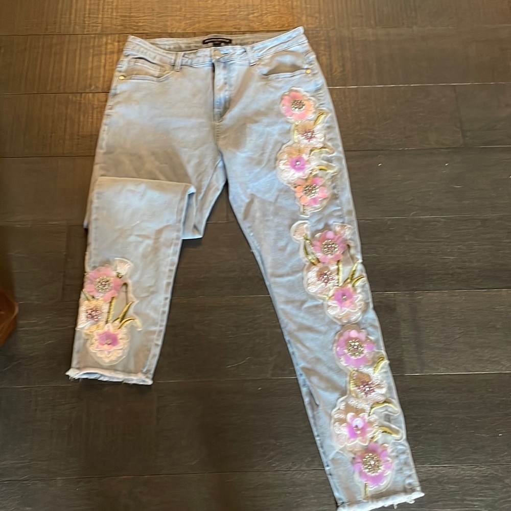 Boston Proper Daisy Embellished Jean!!
